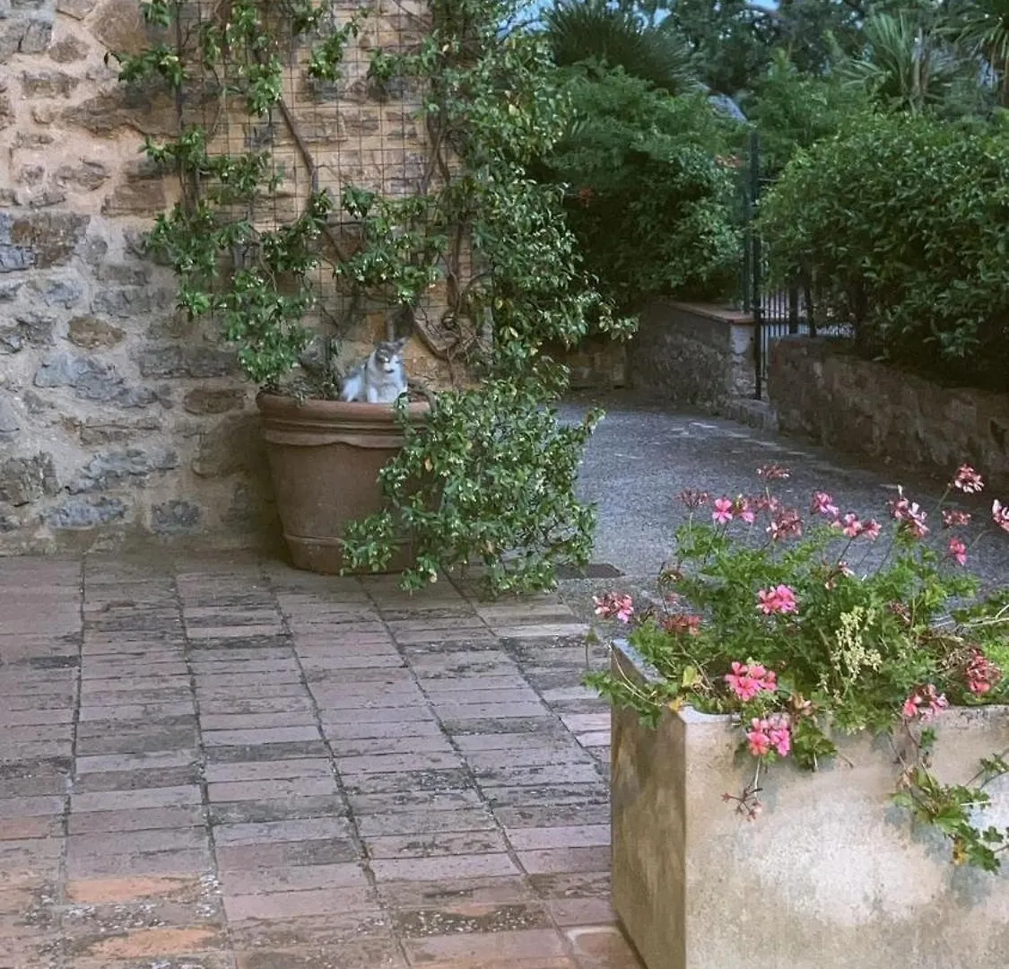 Giuma Tuscany Historic Lux Farmhouse Near Saturnia Spa Montemerano 0*,  Italy
